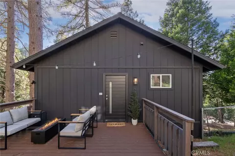 26287 Lake Forest Dr, Twin Peaks, CA 92391