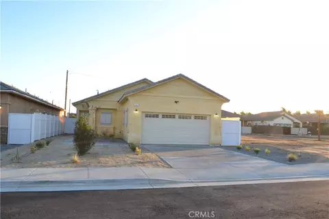 231 W 10th St, Perris, CA 92570