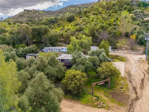 33400 Hixon Dr, Wildomar, CA 92595