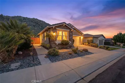 9284 Stephenson Ln, Hemet, CA 92545