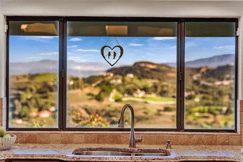 Kitchen - 42253 Via Nortada, Temecula, CA 92590 photo 1 of 9