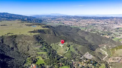 View/Area - 42253 Via Nortada, Temecula, CA 92590 photo 4 of 6