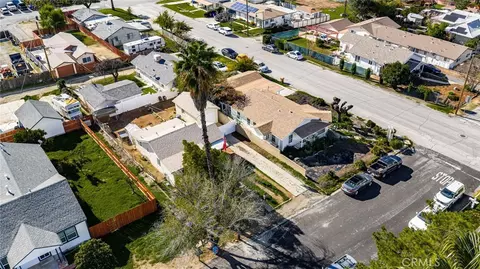 View/Area - 35217 Avenue C, Yucaipa, CA 92399 photo 4 of 7