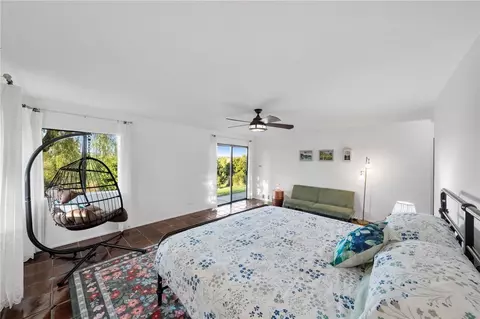Bedroom - 1650 Winterwarm Dr, Fallbrook, CA 92028 photo 6 of 8