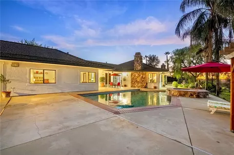 1650 Winterwarm Dr, Fallbrook, CA 92028