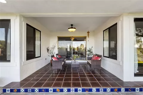 Exterior - 1650 Winterwarm Dr, Fallbrook, CA 92028 photo 8 of 21