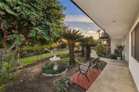 Exterior - 1650 Winterwarm Dr, Fallbrook, CA 92028 photo 18 of 21