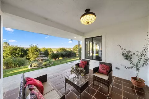 Exterior - 1650 Winterwarm Dr, Fallbrook, CA 92028 photo 7 of 21