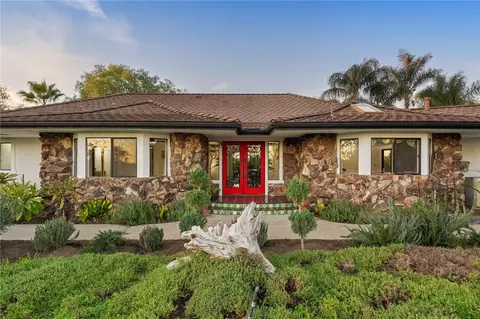 Exterior - 1650 Winterwarm Dr, Fallbrook, CA 92028 photo 19 of 21