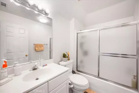 Bath - 44364 Kingston, Temecula, CA 92592 photo 3 of 3