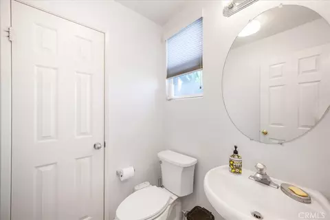Bath - 44364 Kingston, Temecula, CA 92592 photo 2 of 3