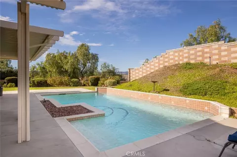 31677 Middlebrook Ln, Menifee, CA 92584