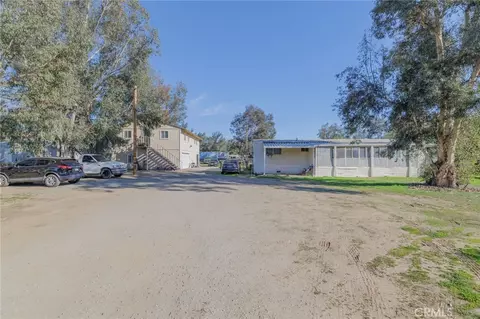 28568 Memory Ln, Winchester, CA 92596