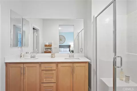 Bath - 32385 Brunello, Temecula, CA 92591 photo 2 of 4