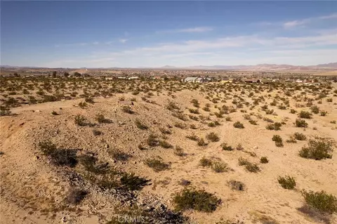 7822 Sahara Ave, Twentynine Palms, CA 92277