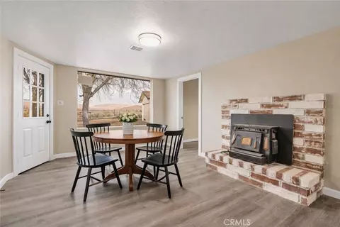 Dining - 14695 Ocotilla, Apple Valley, CA 92307 photo 1 of 1