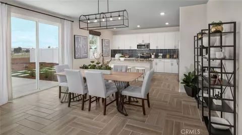 2439 Gunner Ridge Way, Rialto, CA 92377