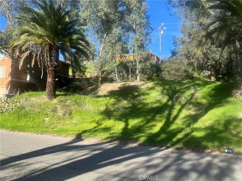 3 Lash St, Lake Elsinore, CA 92530