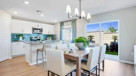 14141 Evergreen Ct, Jurupa Valley, CA 92509