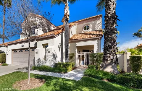40296 Via Estrada, Murrieta, CA 92562