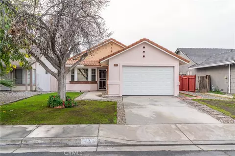 961 Aster St, Hemet, CA 92545