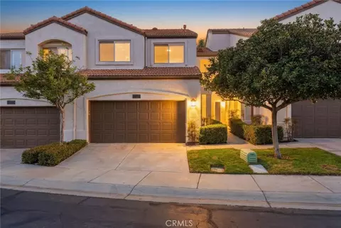 2131 Almeria St #102, Corona, CA 92879