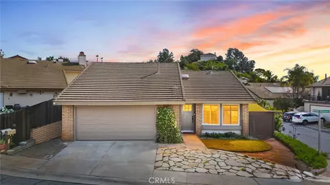 1903 Buckskin Gln, Escondido, CA 92027