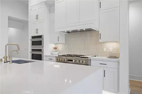 Kitchen - 39788 Larkspur Ter, Temecula, CA 92591 photo 4 of 4