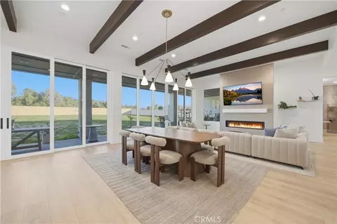Dining - 39788 Larkspur Ter, Temecula, CA 92591 photo 2 of 5