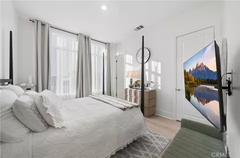 Bedroom - 39788 Larkspur Ter, Temecula, CA 92591 photo 9 of 9