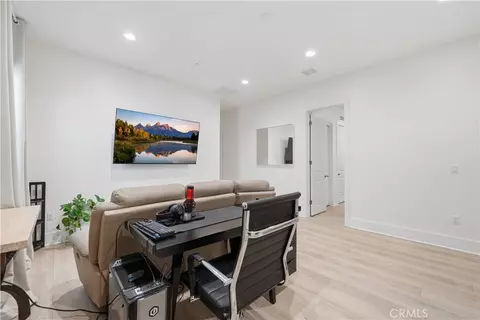 Entry Way - 39788 Larkspur Ter, Temecula, CA 92591 photo 4 of 5