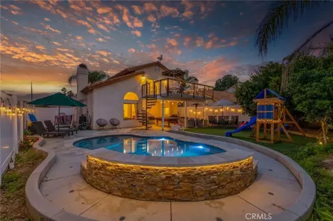 39714 Rustic Gln, Temecula, CA 92591