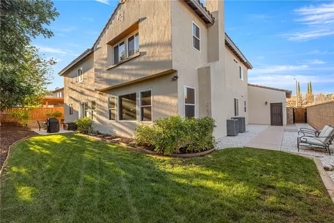 Exterior - 34349 Lamborn St, Temecula, CA 92592 photo 2 of 8