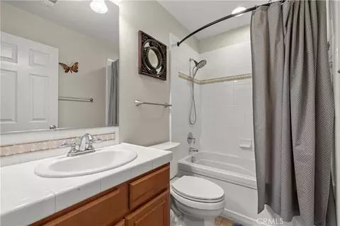 Bath - 34349 Lamborn St, Temecula, CA 92592 photo 1 of 3