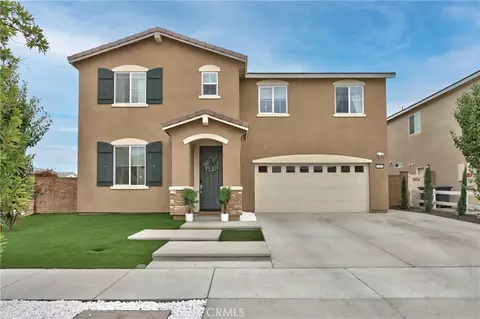 Exterior - 33063 Table Rock Dr, Winchester, CA 92596 photo 1 of 11