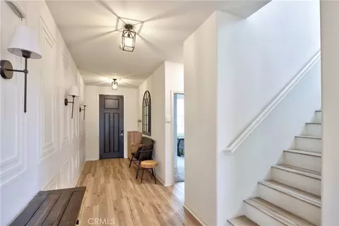 Entry Way - 33063 Table Rock Dr, Winchester, CA 92596 photo 2 of 5