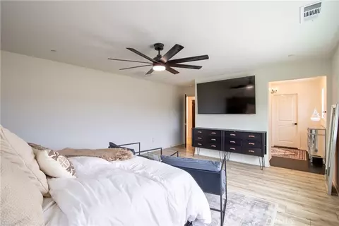 Bedroom - 33063 Table Rock Dr, Winchester, CA 92596 photo 3 of 4