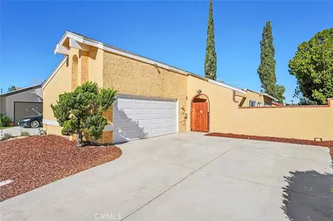728 Malibu St, Hemet, CA 92543