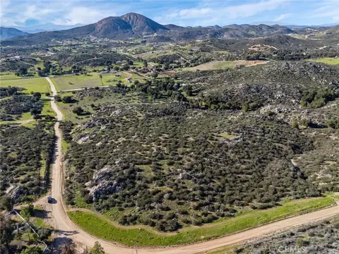 0 Stirrup Rd, Temecula, CA 92592 photo 4