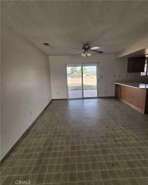 Other - 22684 Powhatan, Apple Valley, CA 92308 photo 4 of 8