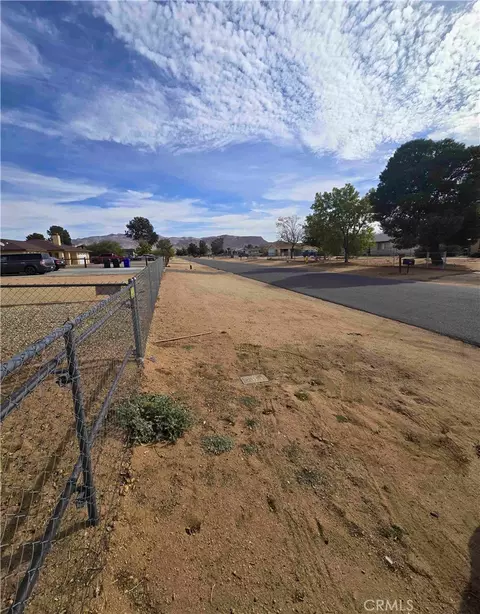 Other - 22684 Powhatan, Apple Valley, CA 92308 photo 2 of 8