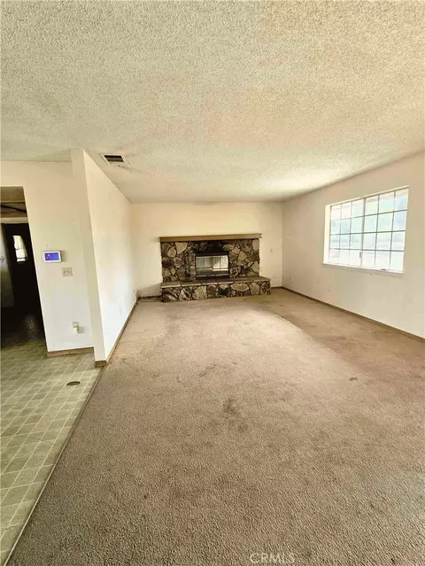 Living - 22684 Powhatan, Apple Valley, CA 92308 photo 1 of 1
