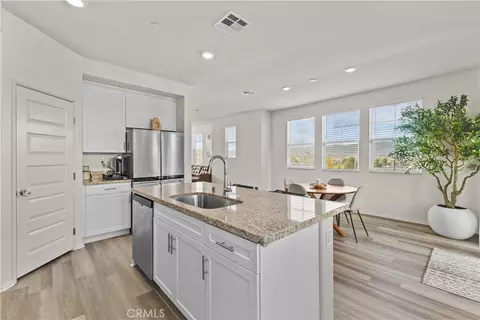 Entry Way - 40337 Melrose, Temecula, CA 92591 photo 3 of 4