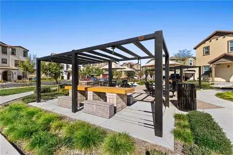 Exterior - 40337 Melrose, Temecula, CA 92591 photo 5 of 9