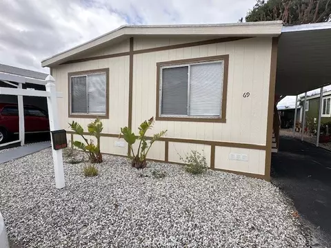 880 N Lake Steet #69, Hemet, CA 92544