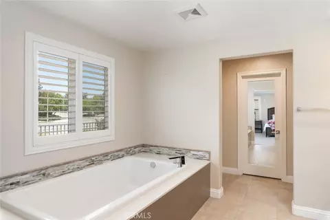 Bath - 31134 Maverick, Temecula, CA 92591 photo 2 of 2