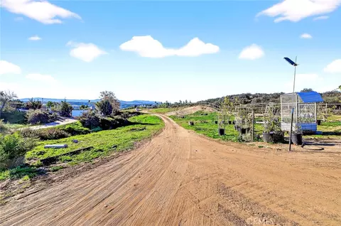 38950 Hoss St, Temecula, CA 92592