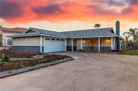 24048 Cruise Cir, Canyon Lake, CA 92587