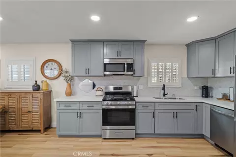 Kitchen - 2324 E 14th, Long Beach, CA 90804 photo 3 of 3