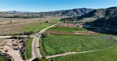 38100 Pauba Rd, Temecula, CA 92592 photo 3